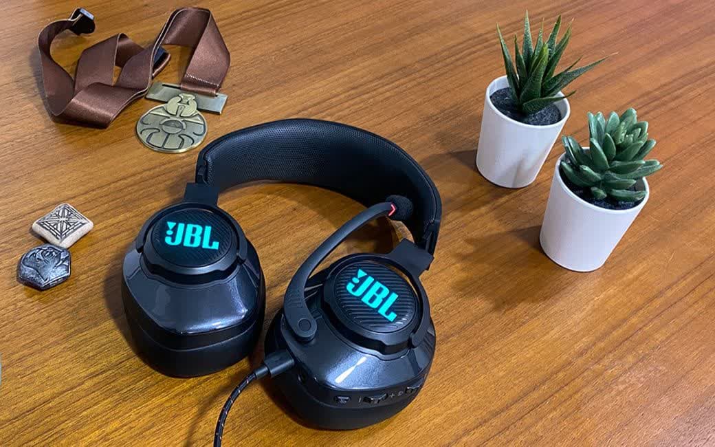 قیمت و خرید هدفون گیمینگ jbl quantum 400