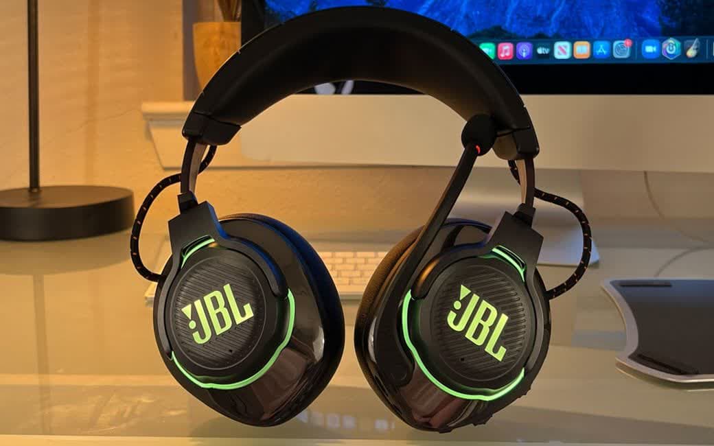 قیمت خرید هدست گیمینگ JBL Quantum 810